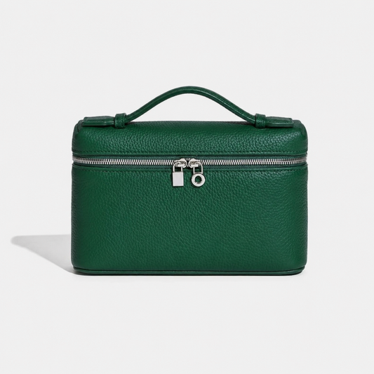 Sac ALMA EMERALD en cuir grainé vert émeraude, vue de face sans bandoulière, finitions argentées - LANA PARIS